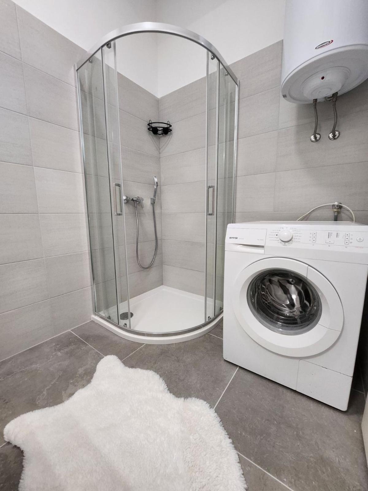 Nicolas Apartament *