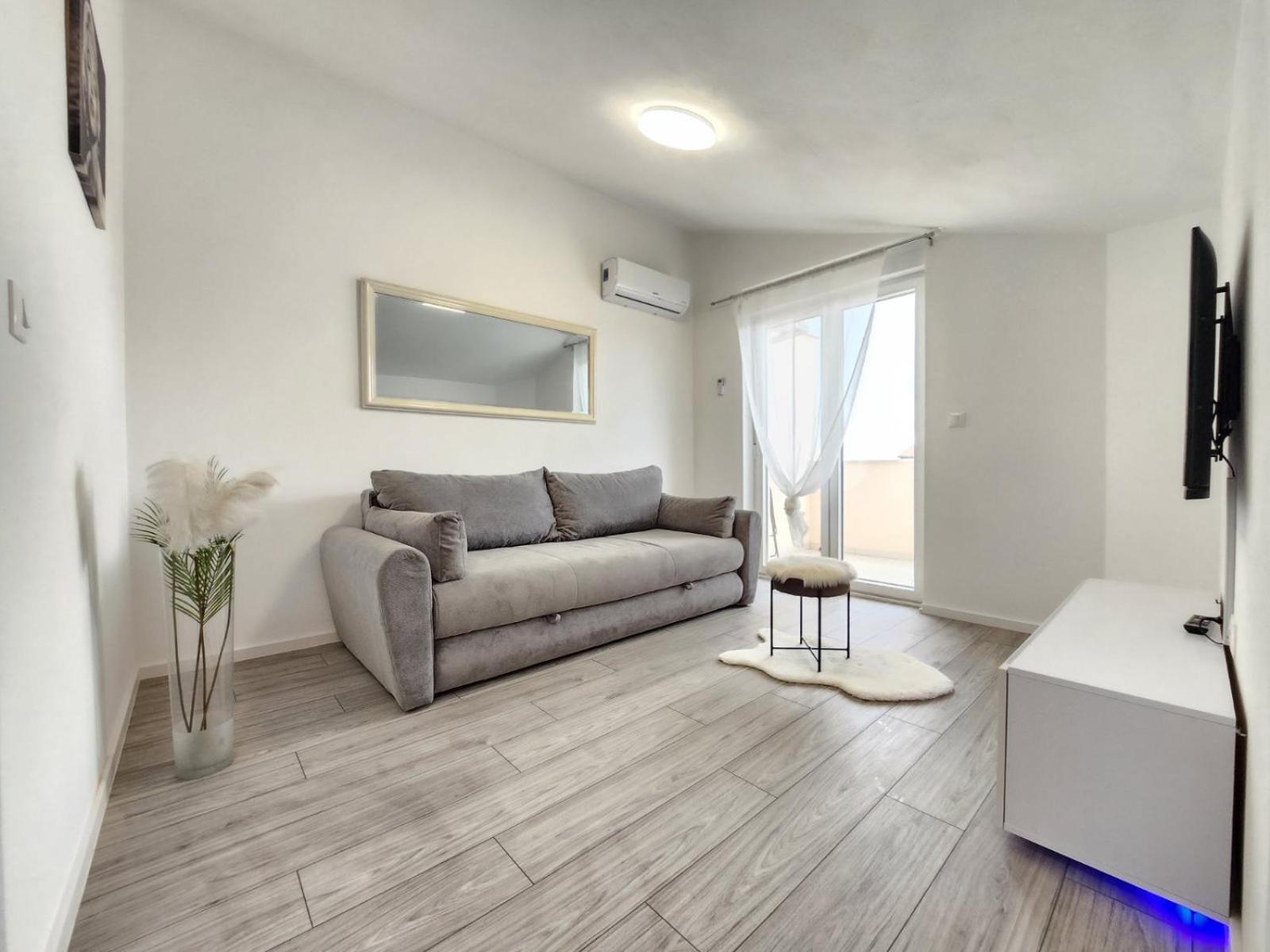 Nicolas Apartment
